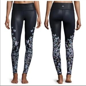 ALO Yoga Black Airbrush butterfly leggings Size Small